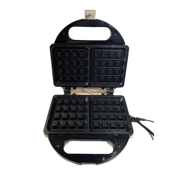 Belgian Waffle Maker Model Number TSK-245W Vintage Works - Picture 2 of 2